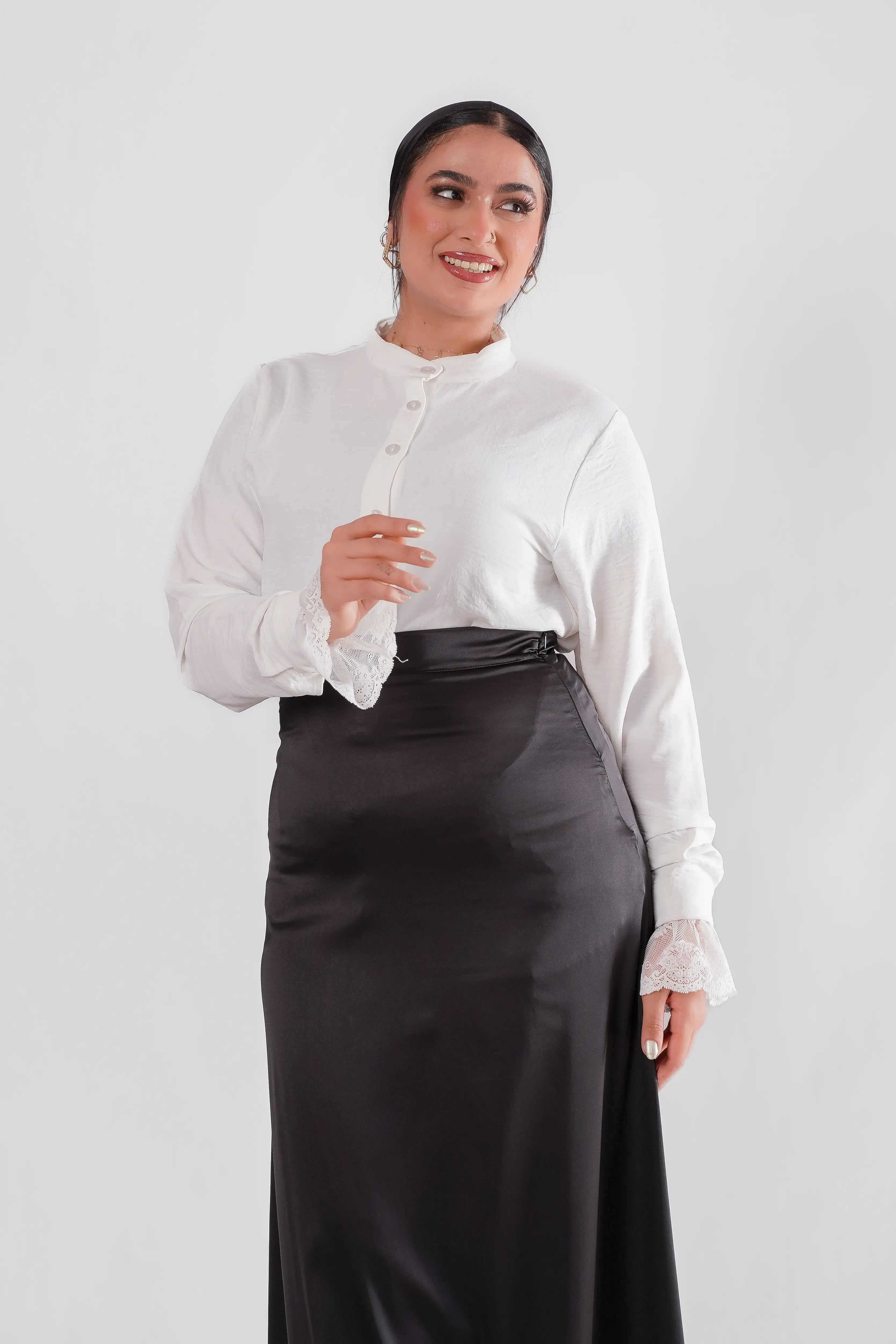 JAMILA Basic Shirt - Off-White
