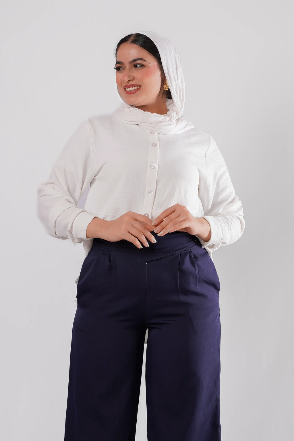 JAMILA Basic Shirt - Off-White