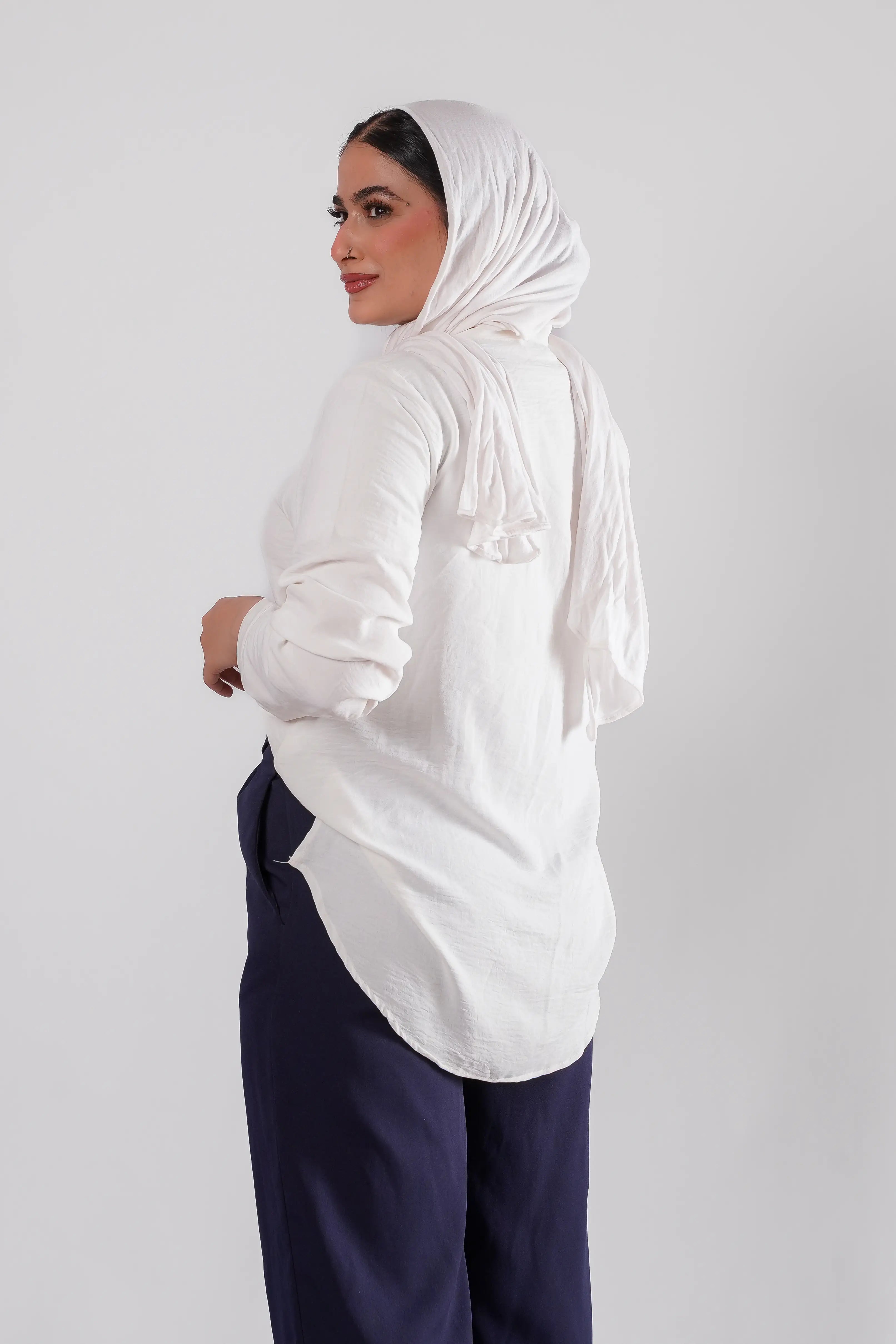 JAMILA Basic Shirt - Off-White